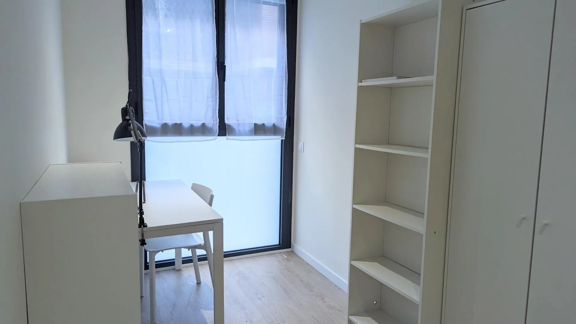 Gracia Parkside Flat - Only For Stays Of More Than 32 Nights Barcelona Apartment