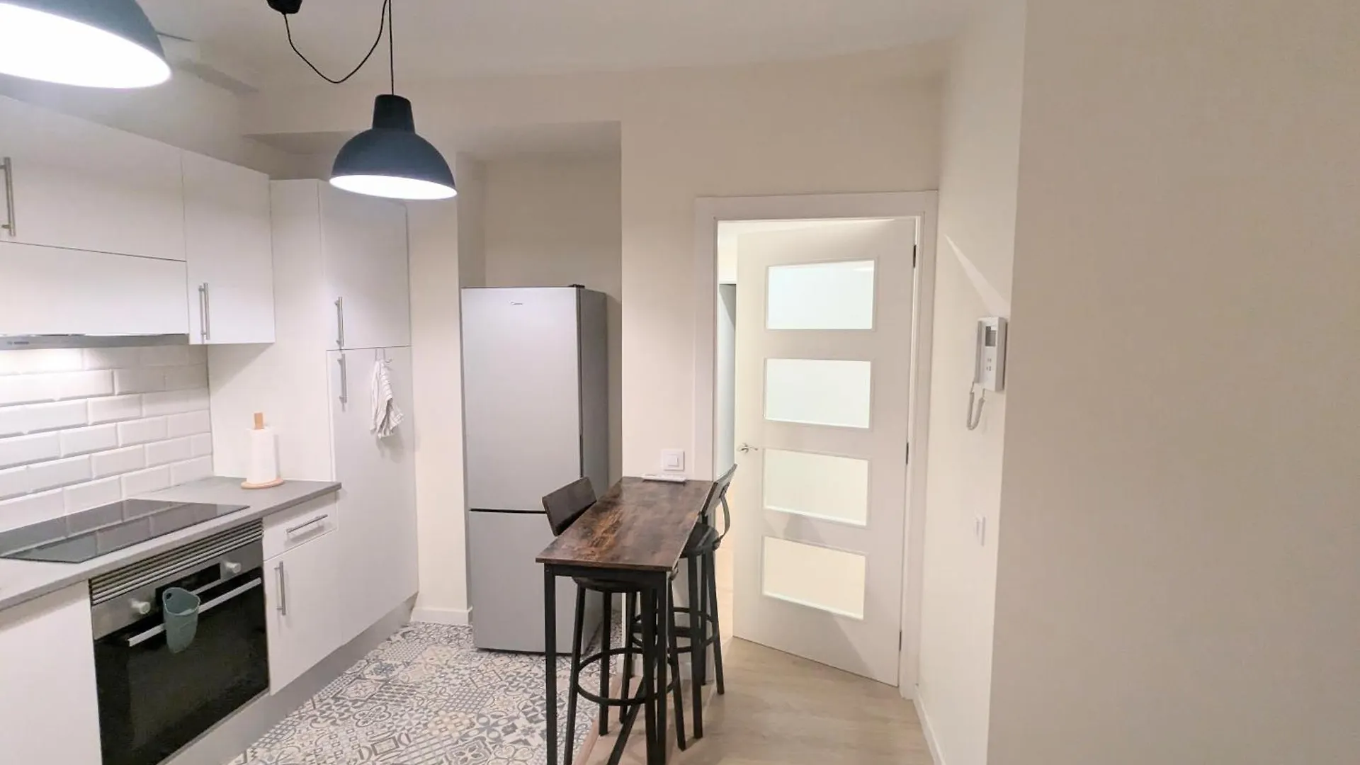 Gracia Parkside Flat - Only For Stays Of More Than 32 Nights Barcelona Apartment