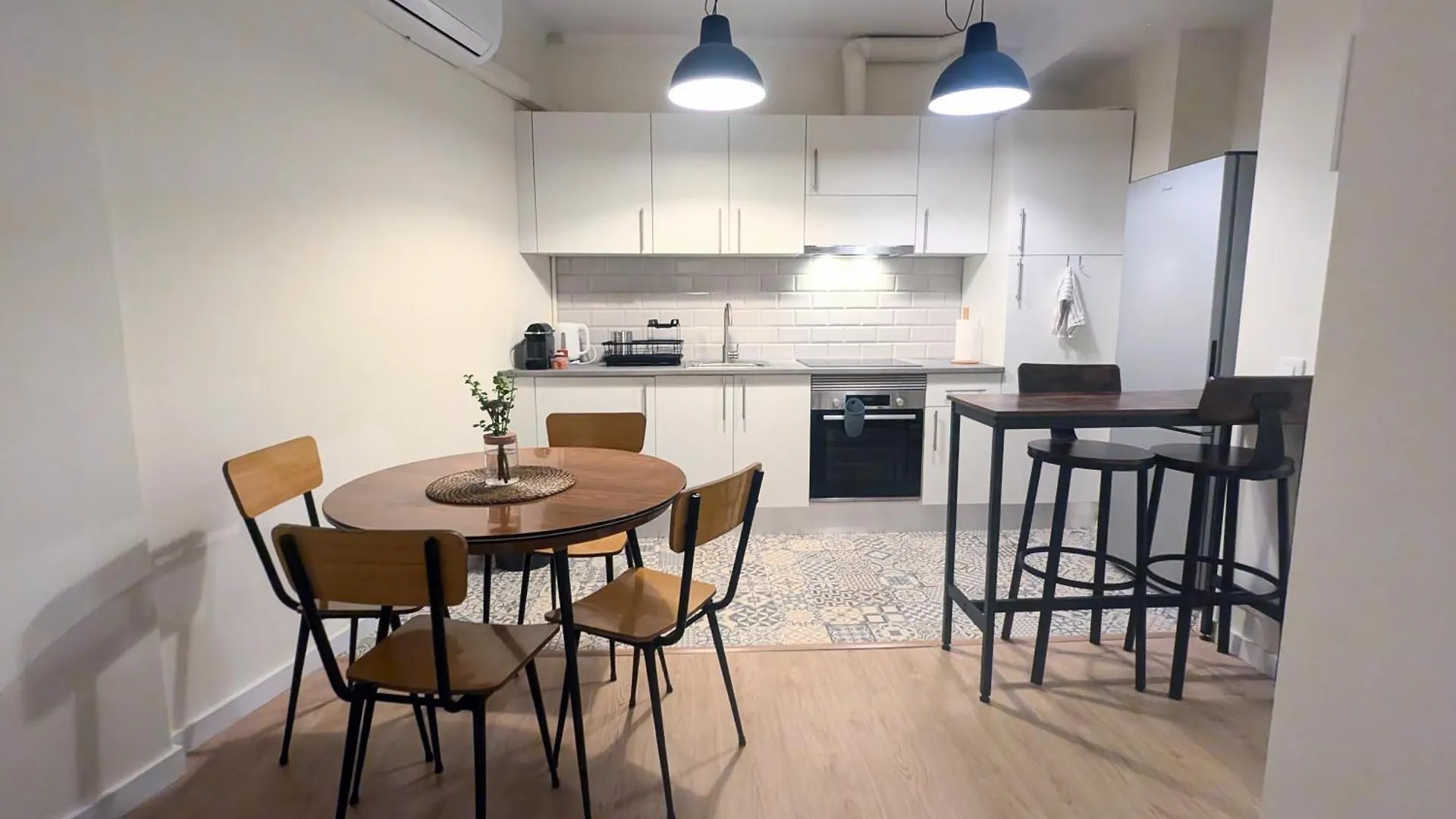 Gracia Parkside Flat - Only For Stays Of More Than 32 Nights Barcelona